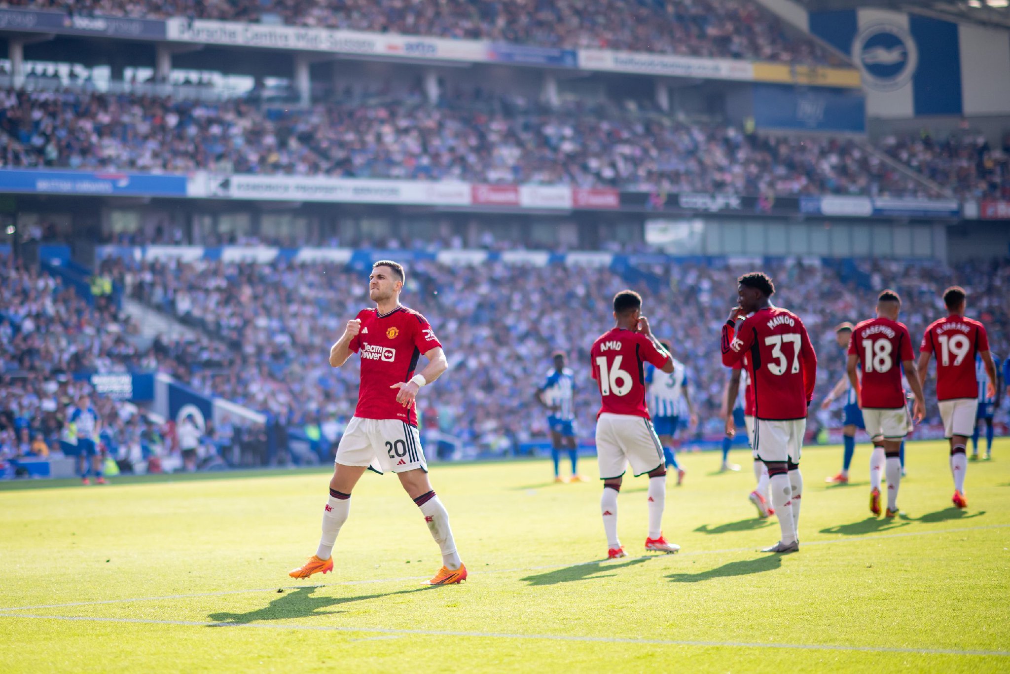 狭路相逢 狭路相逢