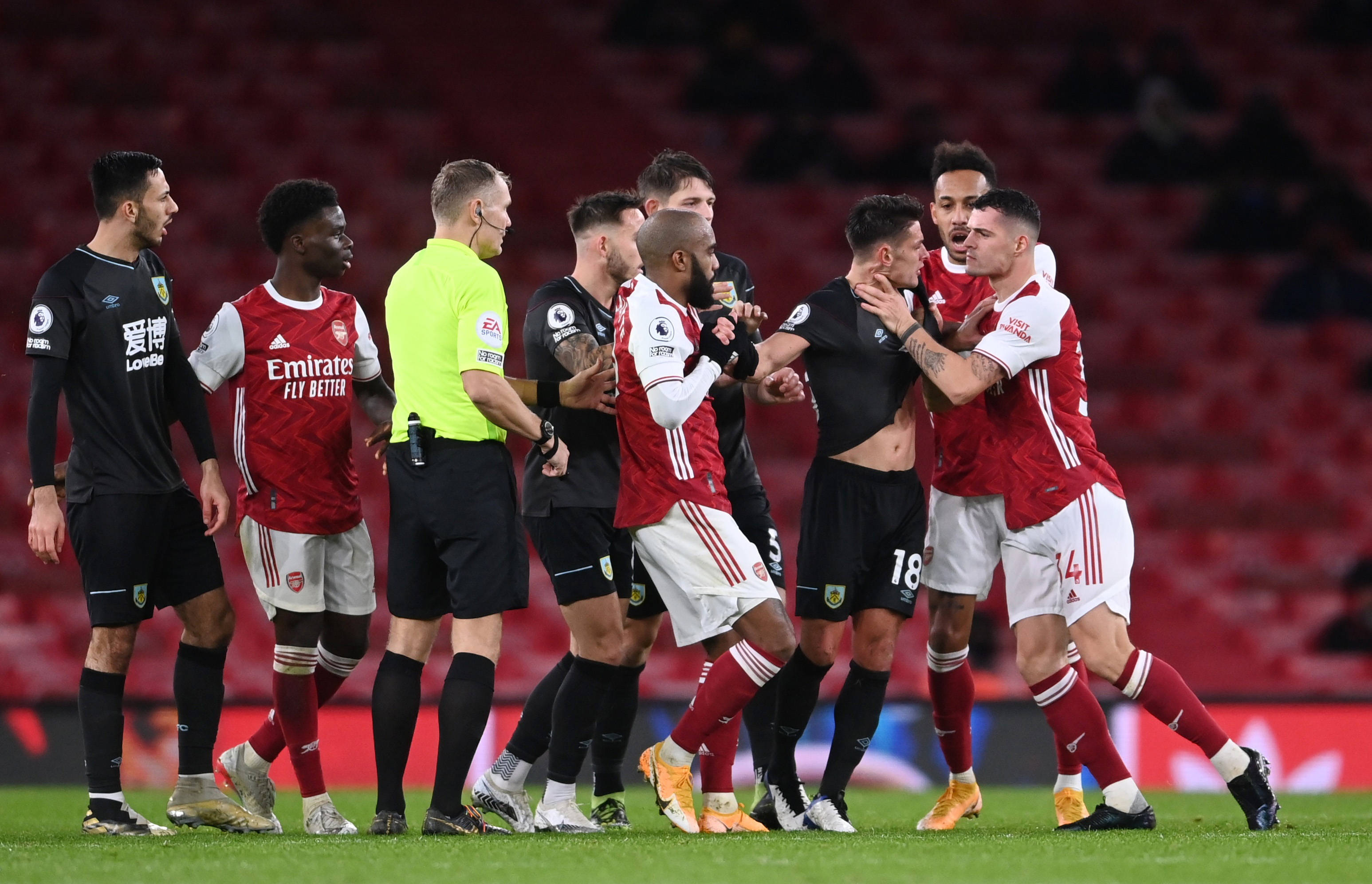 或客户服务 或客户服务